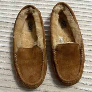 UGG Ansley Chestnut Suede Fur Slippers Womens Size 6‎